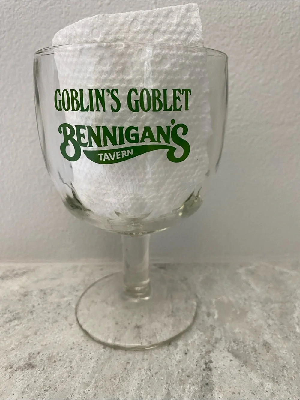 Vintage Bennigan’s Tavern Goblin’s Goblet 18 Oz Glass 6” Tall